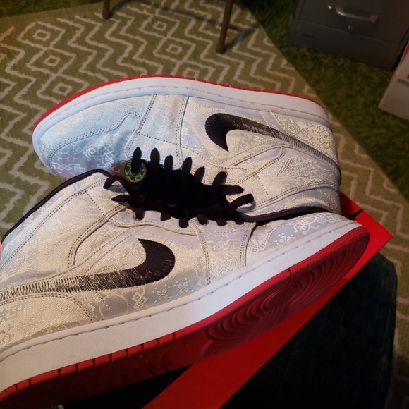Jordan 1 Mid clot 13 - Picture 8 of 8